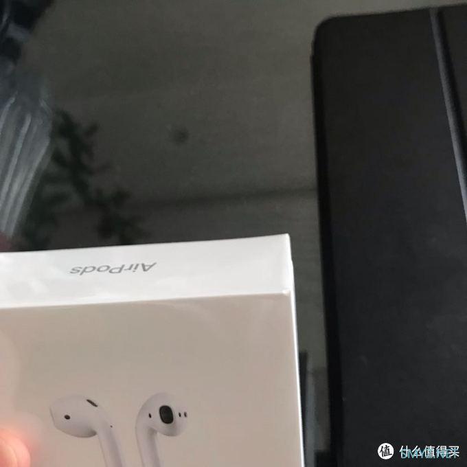 小窝 篇一：AirPods2拼兮兮下车记