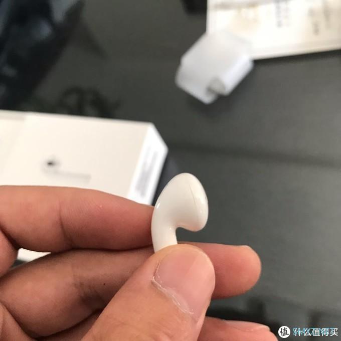 小窝 篇一：AirPods2拼兮兮下车记