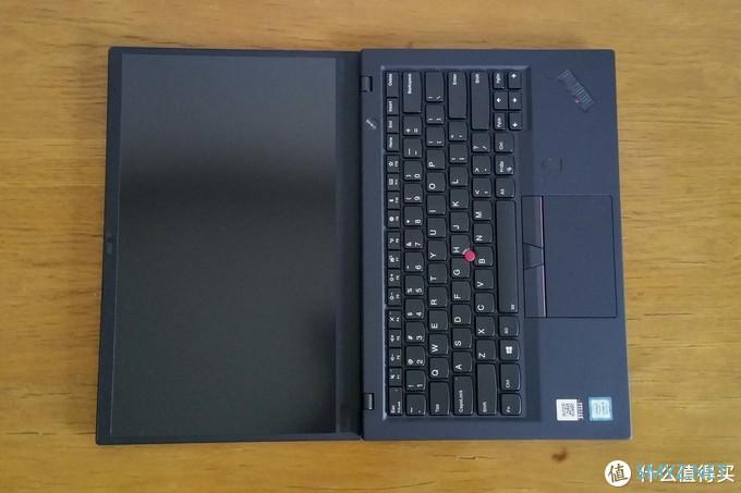 小黑粉情怀—— ThinkPad X1 Carbon 6th (2018) 开箱晒物