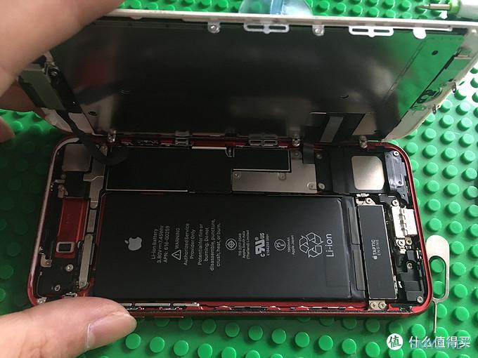 这电池虚标了吗？iPhone7更换A+4 2300mAh高容量电池教程