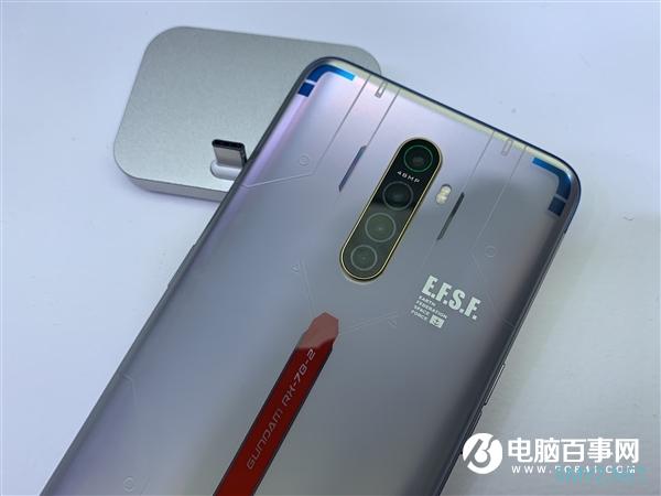 限量30000台 OPPO Reno Ace高达40周年定制版图赏