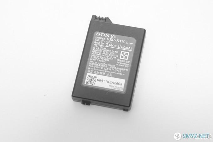 来自十年前的情怀——经典掌机 SONY PSP2000（附翻新）