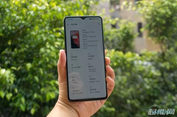 一加手机7T深度体验：这块90Hz的流体屏，用过的人都说好
