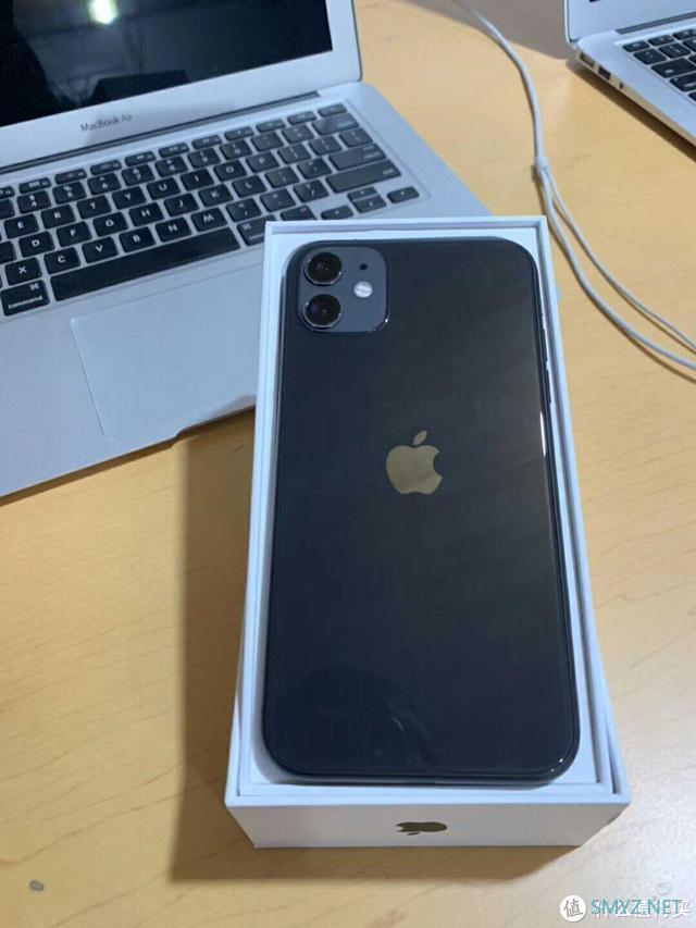 卖掉用了2年的iPhone X，贴钱换了iPhone 11，并没感到很香