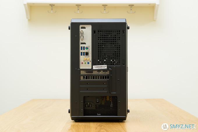 性价比吃鸡の小钢炮，酷冷至尊 MasterBox Q300L 装机分享