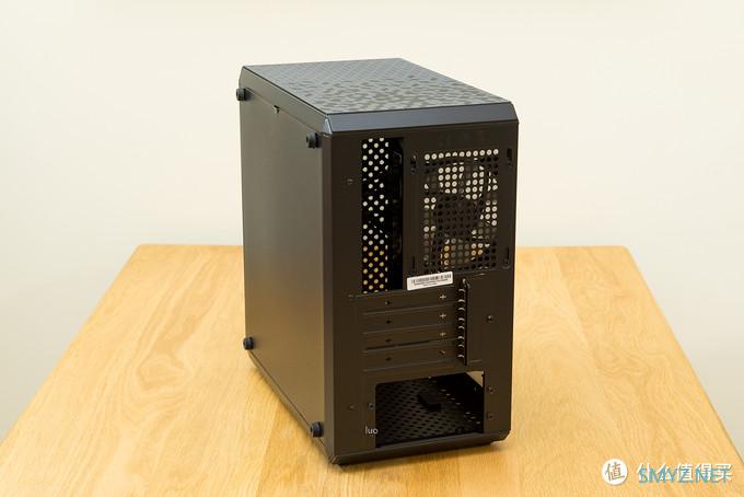 性价比吃鸡の小钢炮，酷冷至尊 MasterBox Q300L 装机分享