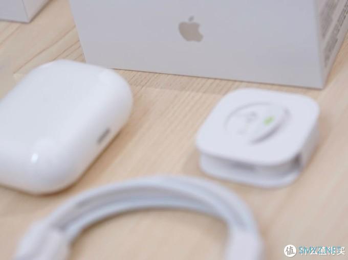 数码 篇三：AirPods Pro开箱上手体验