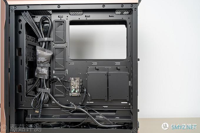 蘑菇爱搞机 篇一百四十四：那一抹金色，让人欲罢不能、酷冷至尊(CoolerMaster)SL600M金色版 全塔机箱 评测