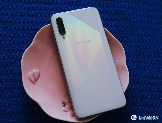 三星Galaxy A50s十天体验：时尚吸睛 属于年轻人的高颜值潮品