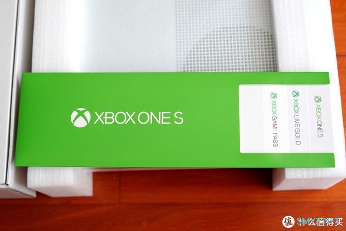 2019年的买买买 篇五十五：黑五入手的XBOX ONE S简单开箱晒单