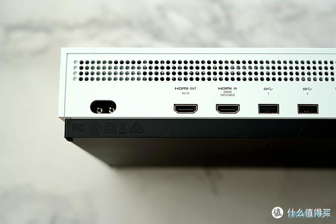 2019年的买买买 篇五十五：黑五入手的XBOX ONE S简单开箱晒单