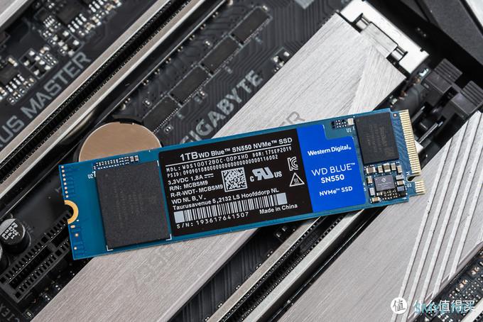 西数WD Blue SN550 NVMe SSD评测：原厂芯片、性能提升高达42%