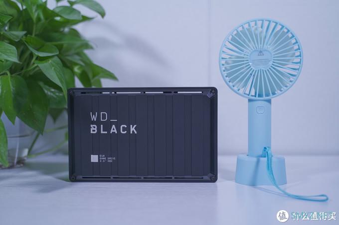 WD_BLACK D10移动硬盘——游戏玩家的巅峰时刻