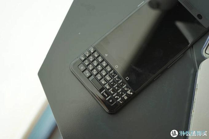 BlackBerry黑莓全键盘手机，你还记得吗？——黑莓KEYone开箱评测