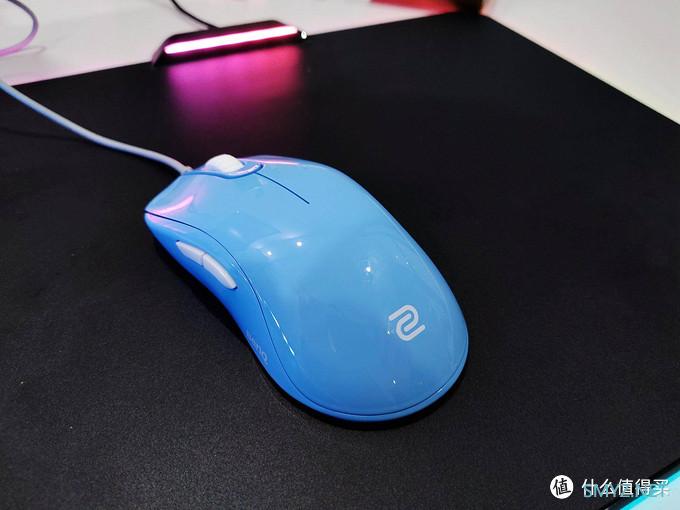 Neo的务实外设指南 篇二十八：稳中有升的优质FPS鼠标 - 卓威Zowie FK2-B上手实测