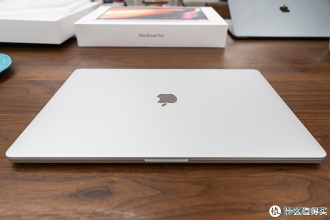 日常家居的中高端秀 篇十二：2019年16寸MacBook Pro开箱