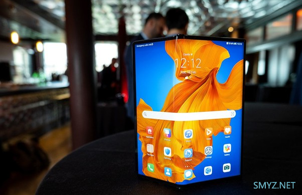 HUAWEI Mate Xs屏幕介绍