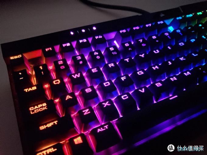 一把键盘就是一个迪厅：海盗船K70 RGB X 双皮奶布丁键帽