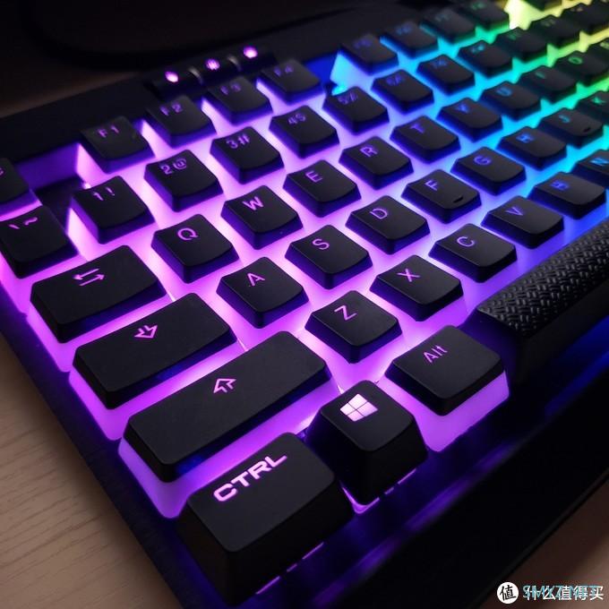 一把键盘就是一个迪厅：海盗船K70 RGB X 双皮奶布丁键帽