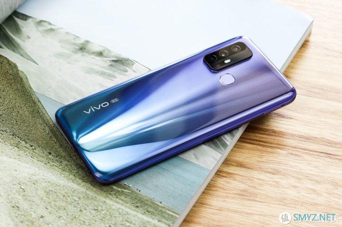 使用vivo Z6一周后体验：满足日常的性能和恐怖的续航表现