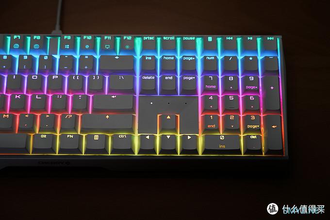 铝壳无钢，声色锵锵：CHERRY MX BOARD 3.0S