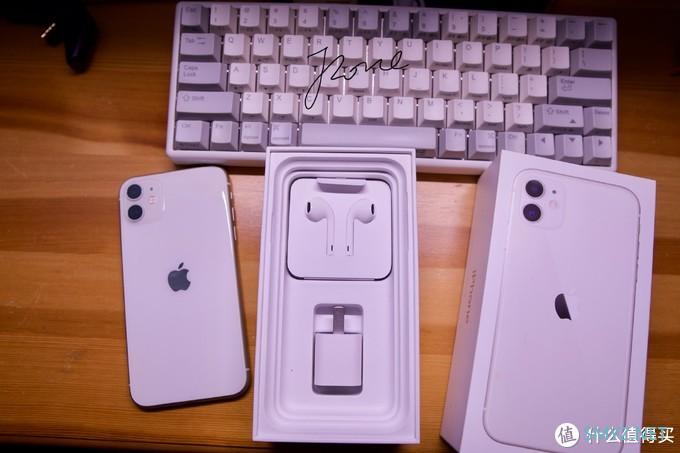 咖说咖语 篇六：满眼都是“情怀”配置的iPhone SE 2，真的是全民想要的小屏幕旗舰机？