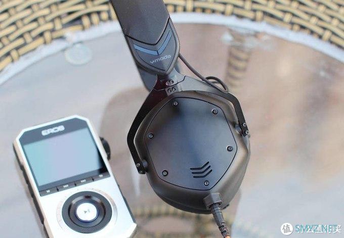 适用在最多场合的耳机：V-MODA M-100 MASTER 美国电音经典大师版