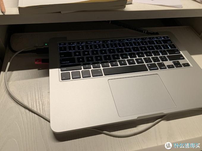 买苹果键盘送电脑，买到就是赚到，入手Apple Mac mini 2015款