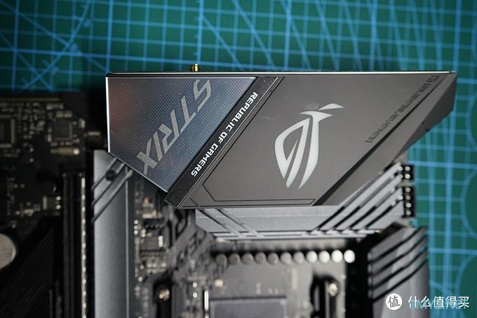 我的ROG产品继续更新—— ROG strix x570 E Gaming主板开箱