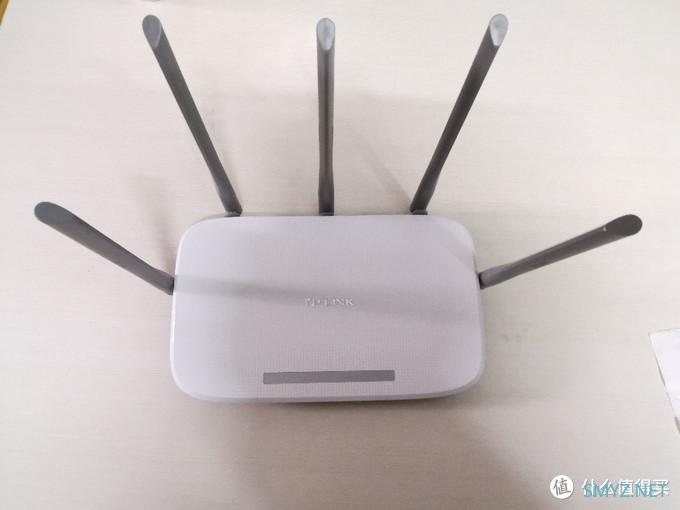 路由器 篇一：TP-LINK WDR6500千兆版路由器拆机