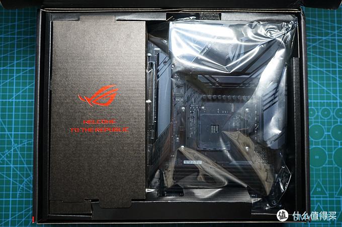 我的ROG产品继续更新—— ROG strix x570 E Gaming主板开箱