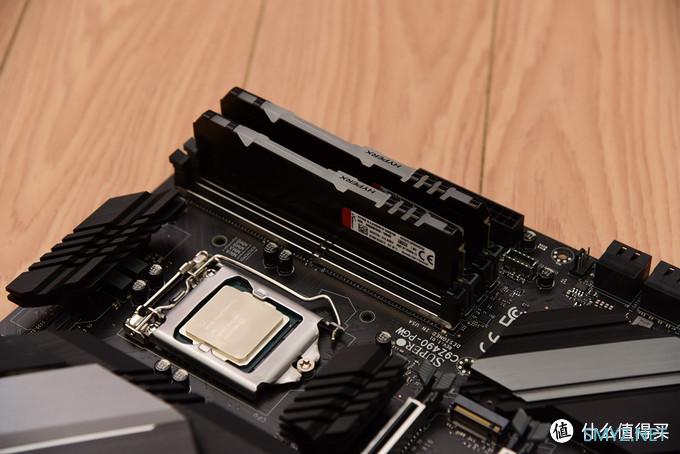 我的整机平台打造之路 篇六：520！就要陪TA一起数框框！10900K Z490十代酷睿首发测试！