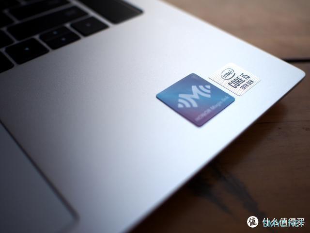 荣耀MagicBook Pro 2020轻体验：新一代的移动生产力工具