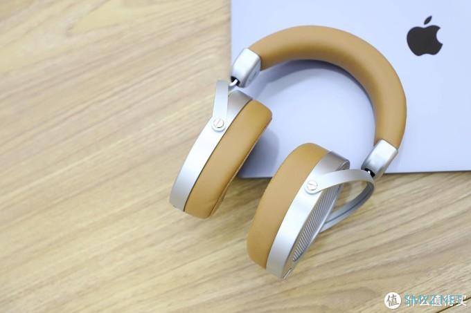 卡nong聊耳机 篇七：让人“退烧”的HIFI蓝牙耳机：HIFIMAN DEVA上手体验