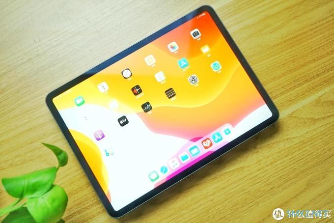 新品评测 篇八十三：PDD买的新款iPad Pro上手：能否成为你的下一台电脑？