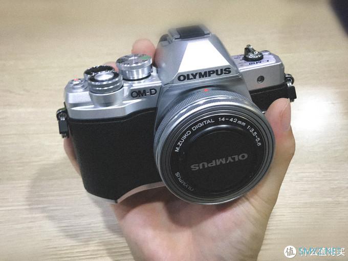 奥林巴斯OLYMPUS新品上市！E-M10 Mark IIIS/Mark IV来了