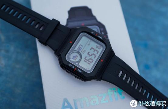 299元的经典小黑块 华米Amazfit Neo上手