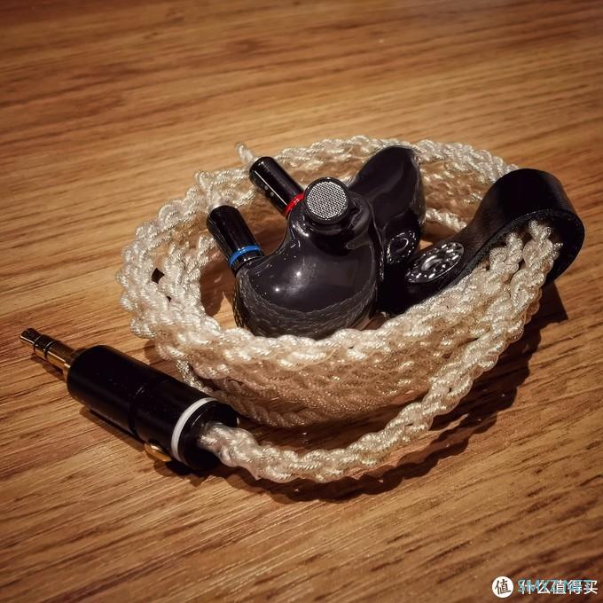 HIFI 篇一百一十六：拿什么奉献给你，传神Tralucent 1+X PLUS耳塞之剧透