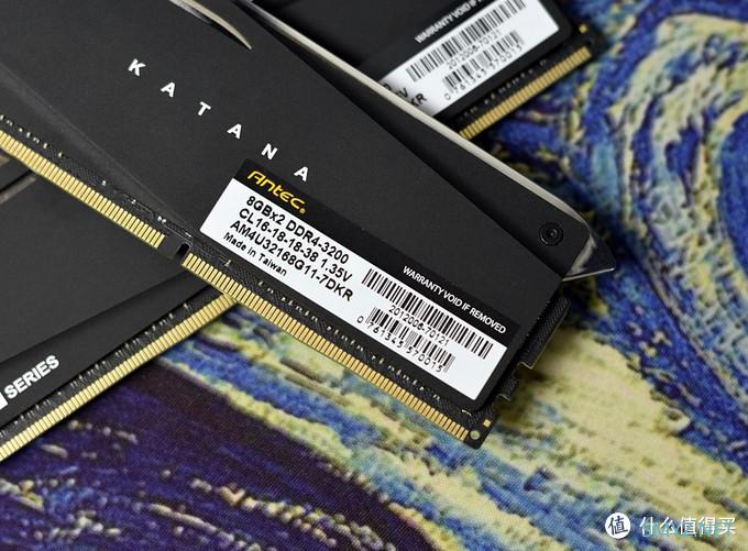 英伟达新核弹 耕升GeForce RTX 30霸0 炫光10G 奥力给！！！