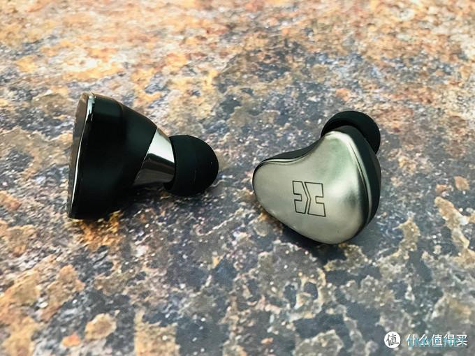 蓝牙耳机也可以内置独立耳放？HIFIMAN TWS800蓝牙耳机开箱体验