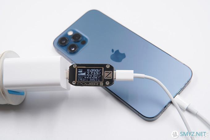 笔记本充电器可以给手机充电吗？iPhone 12 Pro实测