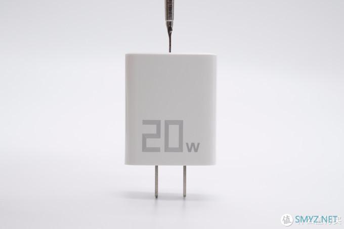 拆解报告：BULL公牛20W USB PD快充充电器GNV-AUB201