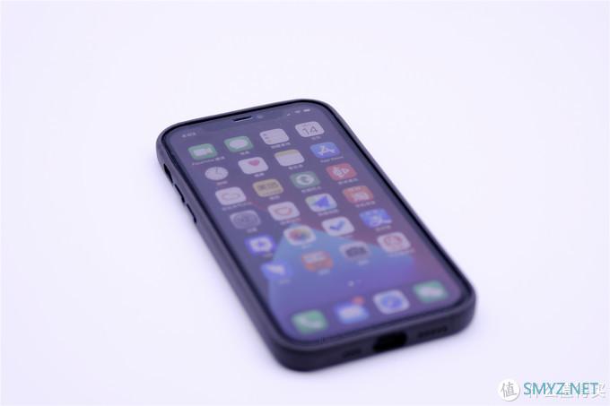 iPhone 12的那些配件 篇三：谈不上好但凑合能用无LOGO真皮壳