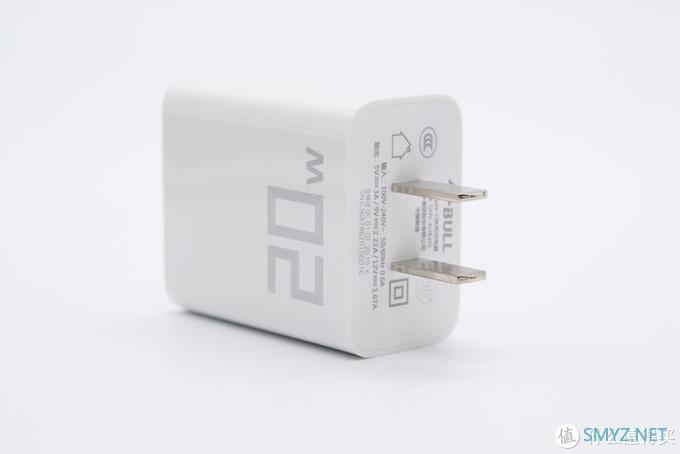 拆解报告：BULL公牛20W USB PD快充充电器GNV-AUB201