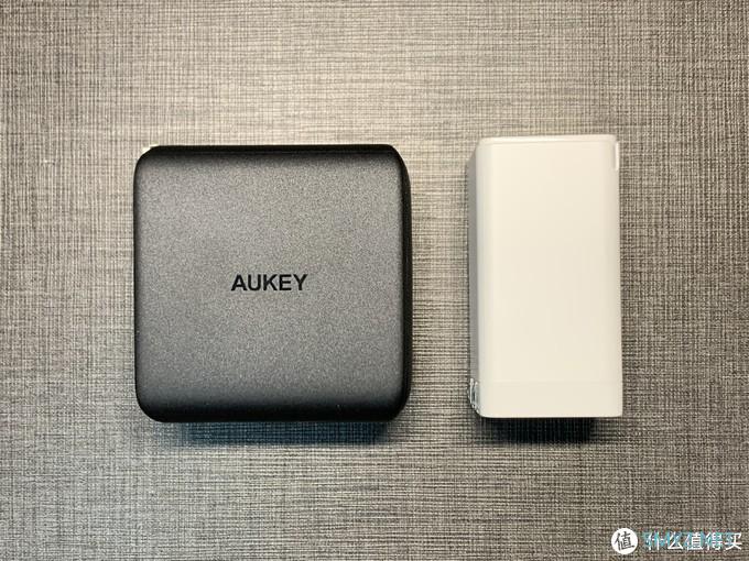 Aukey 90W PA-B6S 三口充电器使用体验