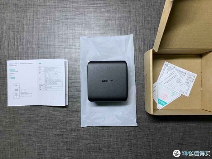 Aukey 90W PA-B6S 三口充电器使用体验