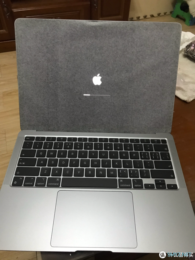 M1天下无敌？MacBook Air开箱