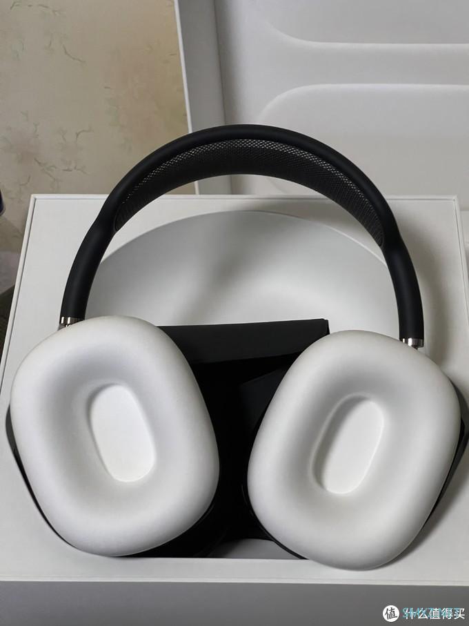 挎包？眼罩？实际上是AirPods Max+耳机套^_^