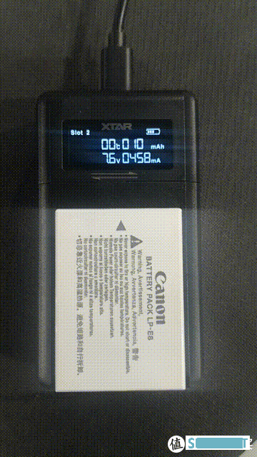 摄影电源焦虑症终结者——爱克斯达VN2电池充电器