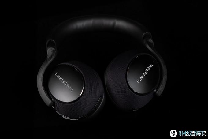 【渗透OSMOS】 篇七：音质出众的宝华韦健 Bowers & Wilkins PX7碳黑限定版无线降噪耳机开箱体验